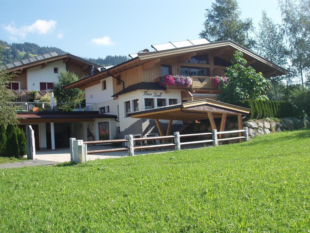 Appartement Annemarie Brixen im Thale Exterior foto